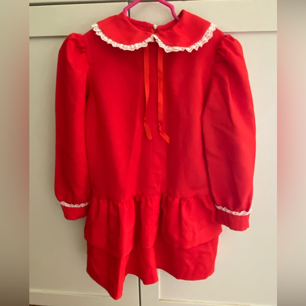 Red vintage girls dress